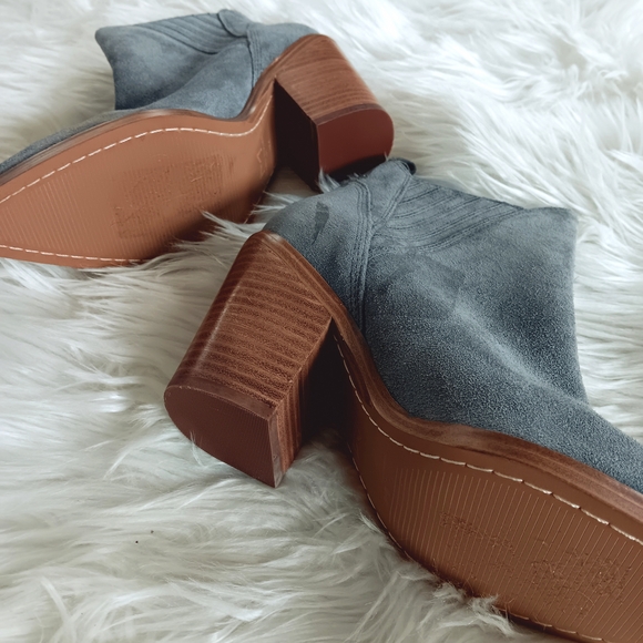 Marc Fisher Gadri Slate Denim Gray Suede Leather Snip Toe Western Ankle Boots - Picture 3 of 4